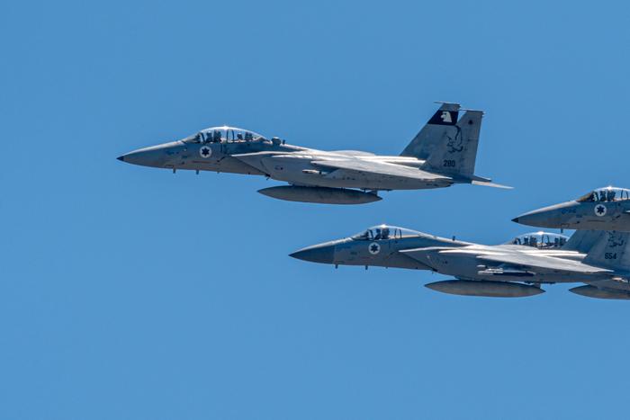 Израильская армия нанесла авиаудары по Рафаху