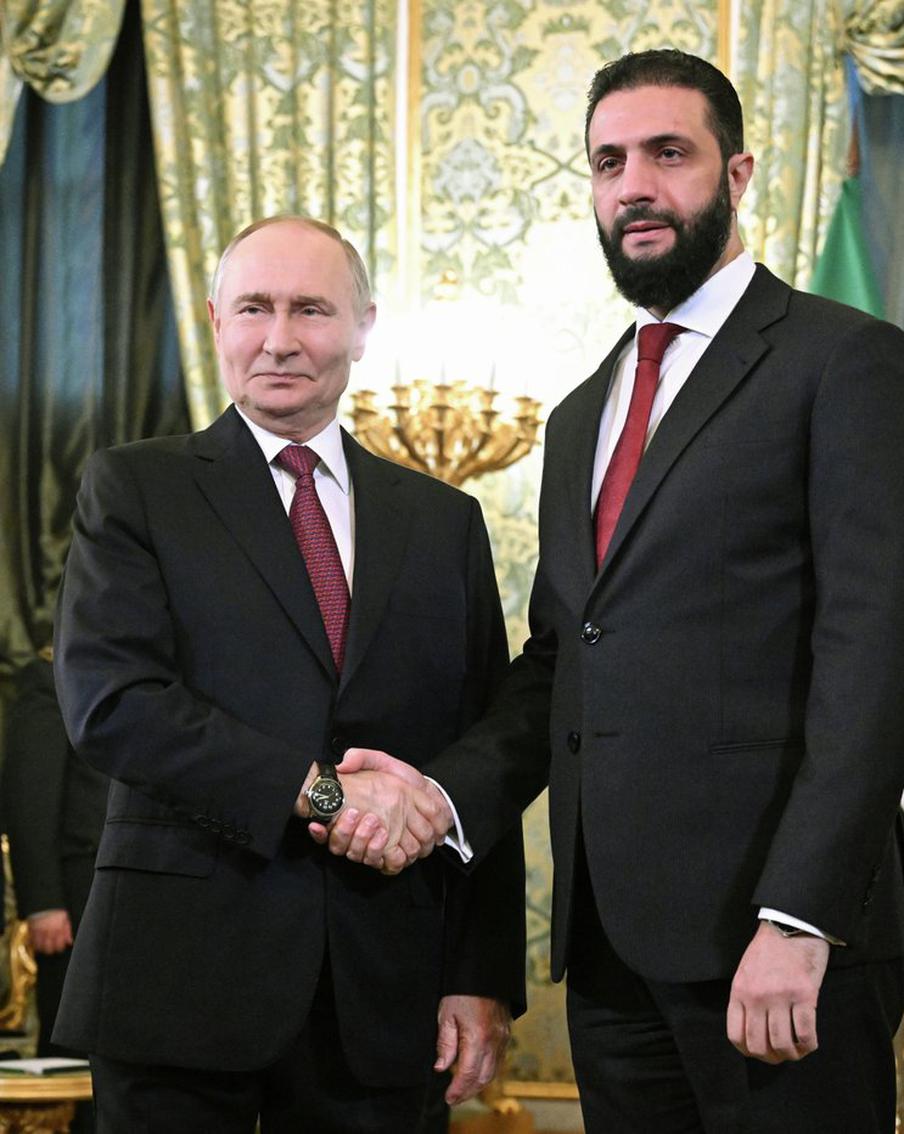 Сирия и Россия обсуждают вопрос сохранения российских военных баз в Хмеймиме и Тартусе