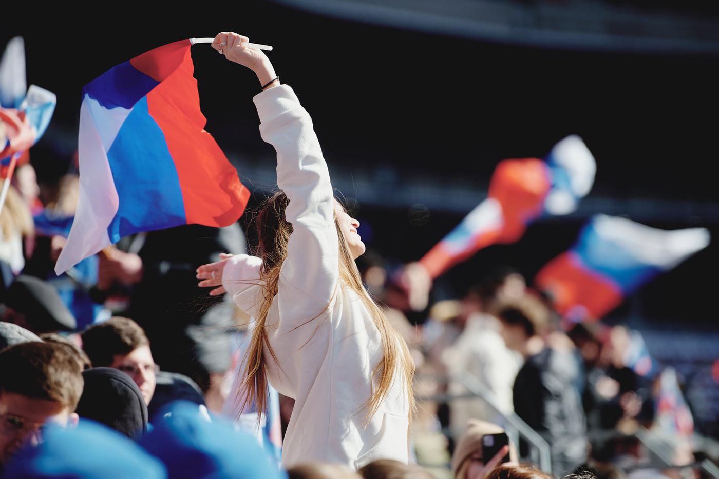 ВЦИОМ: 69% россиян готовы экономить ради защиты страны