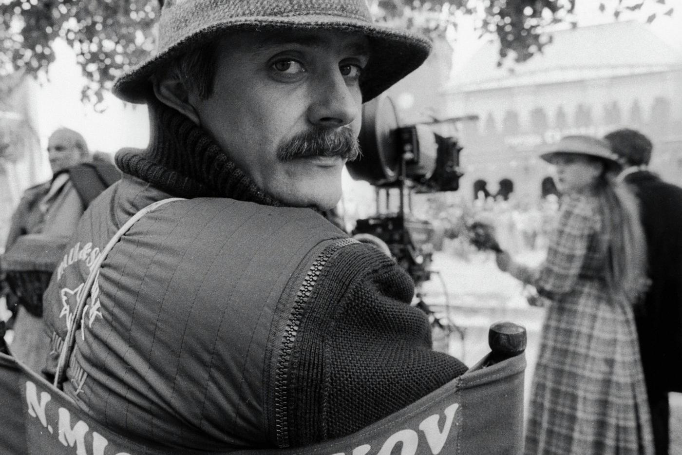 В своих картинах Никита Михалков может и хулиганить, и даже поступать противозаконно