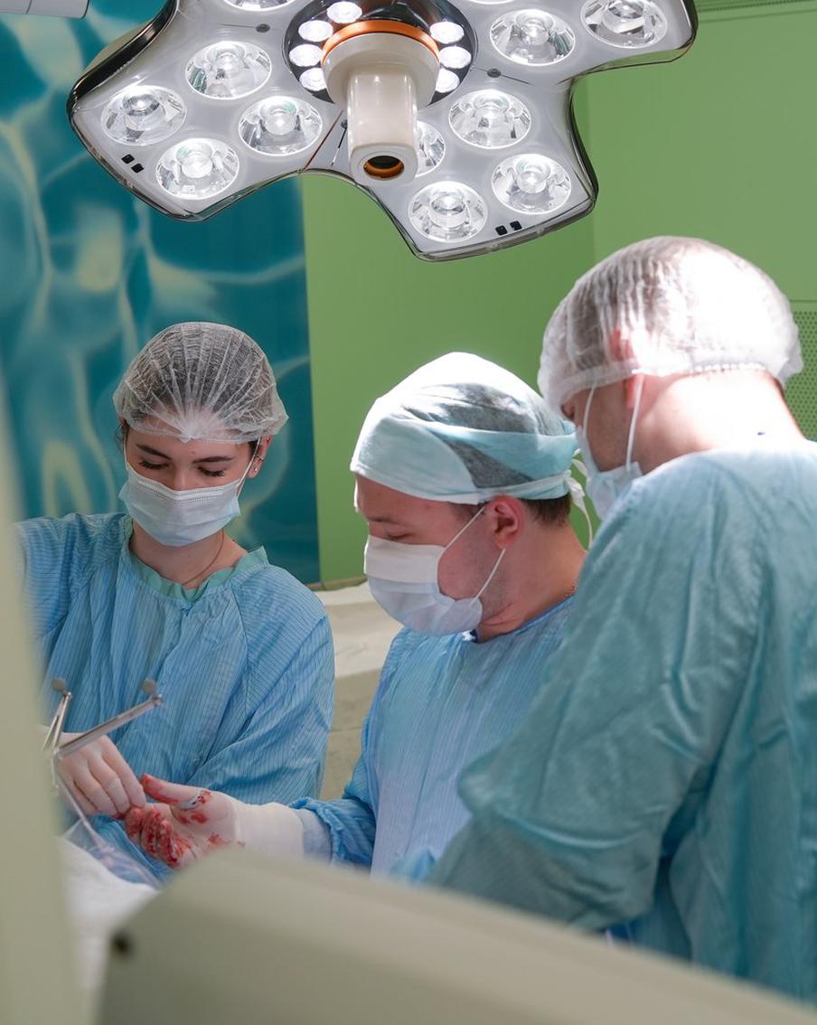 Опухоль размером с кулак едва не разрушила жизнь москвича