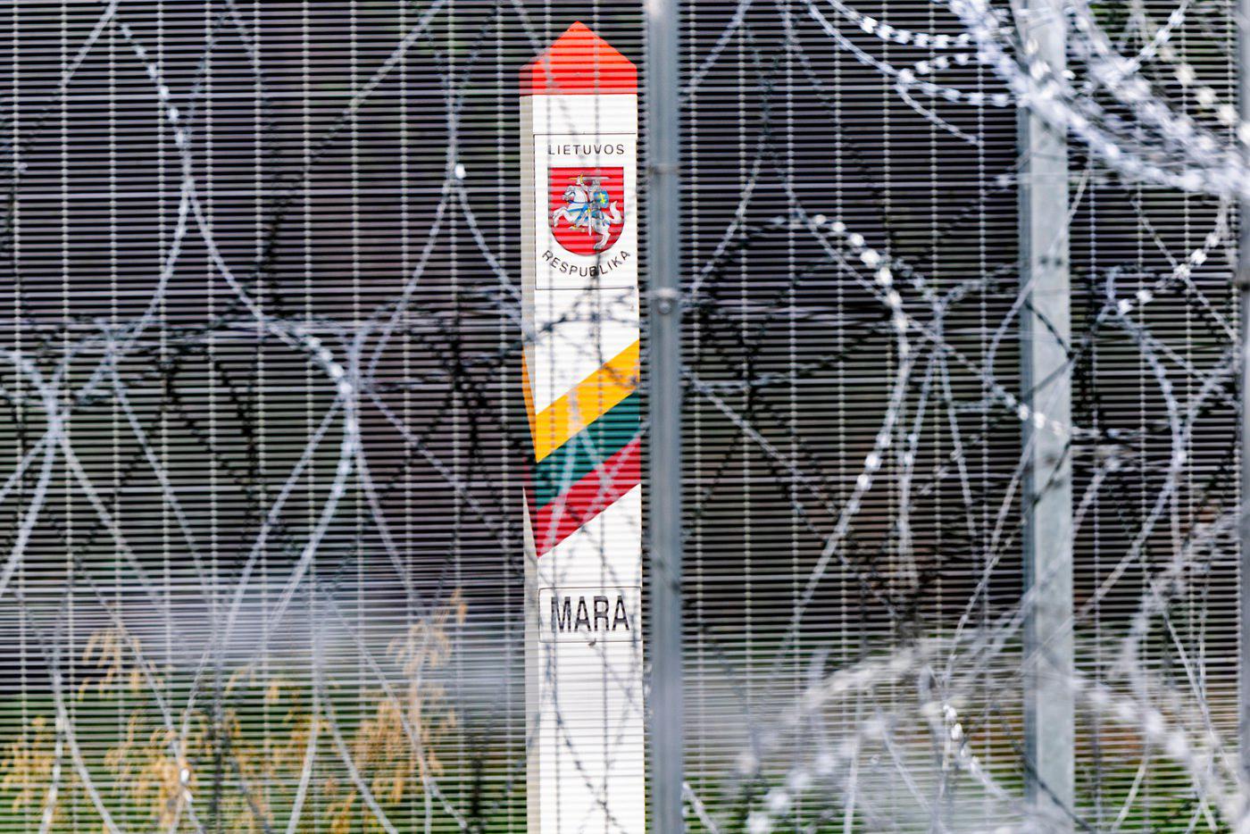 Литва закрыла погранпереходы с Белоруссией после инцидента с метеозондами