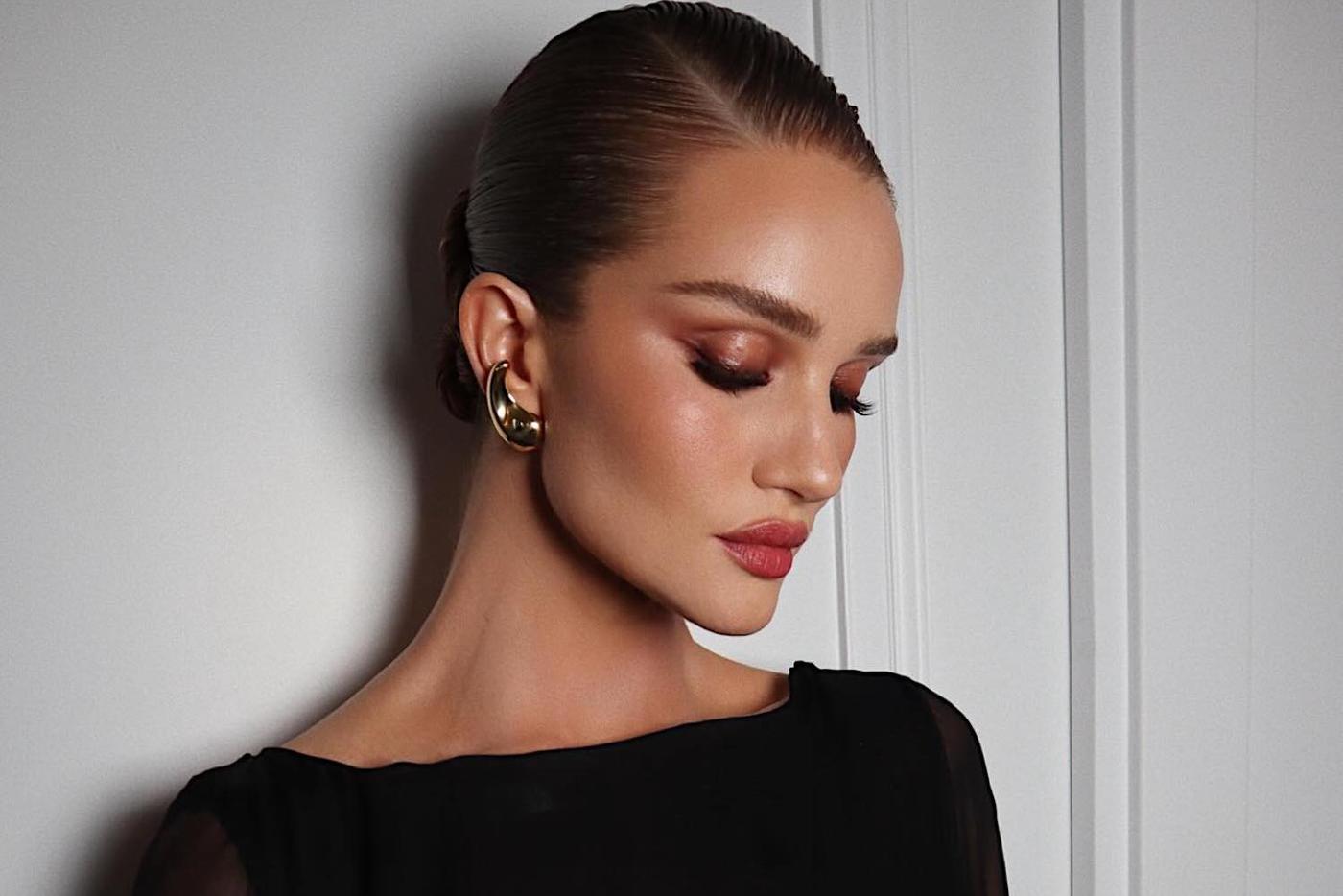 Как выбрать тени для век: советы визажиста и тренды макияжа