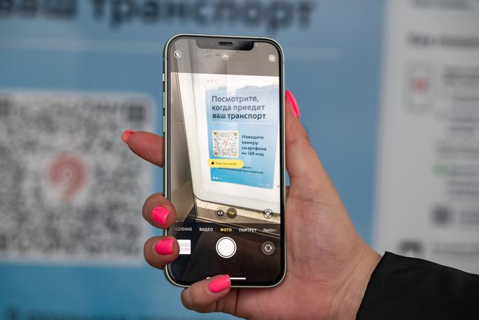 10 млн раз пассажиры воспользовались QR-кодами на остановках наземного транспорта с начала года