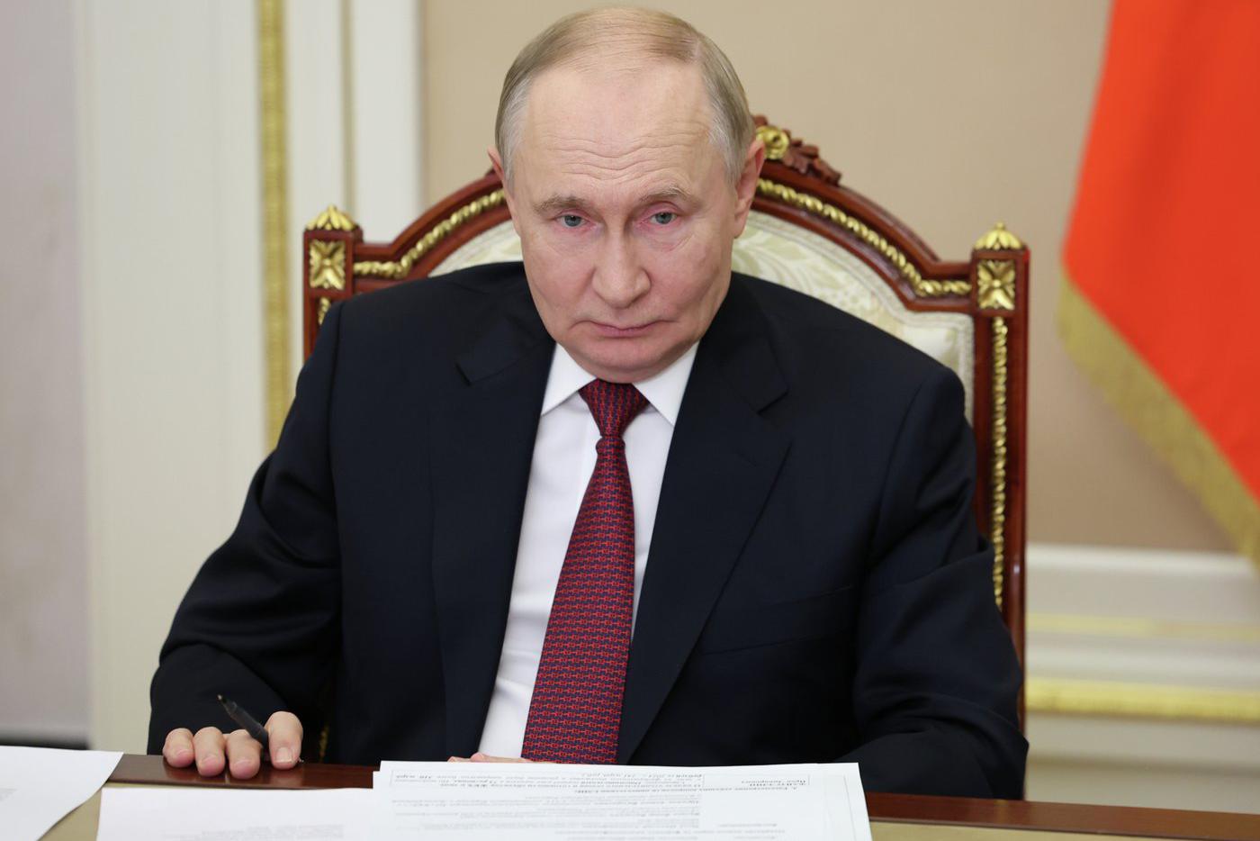 Путин: унитазы Европе самой пригодятся из-за санкций