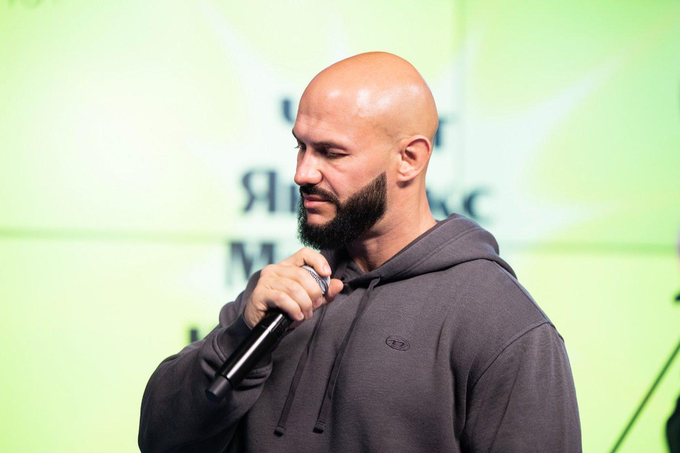 Джиган "в дзене": артист рассказал о заработках и делах семейных