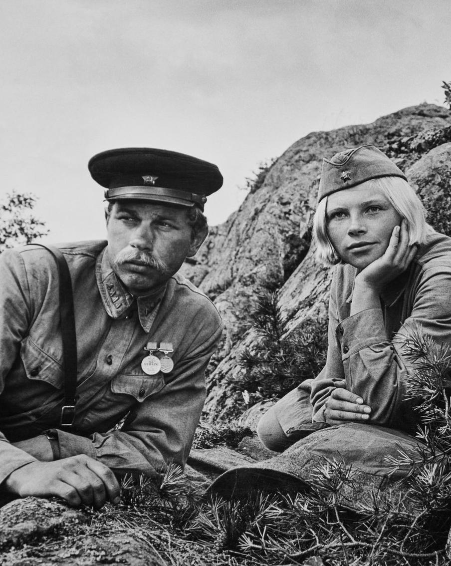 Ради роли Андрей Мартынов отправился жить в лесу: старшине из картины "...А зори здесь тихие" исполнилось 80 лет