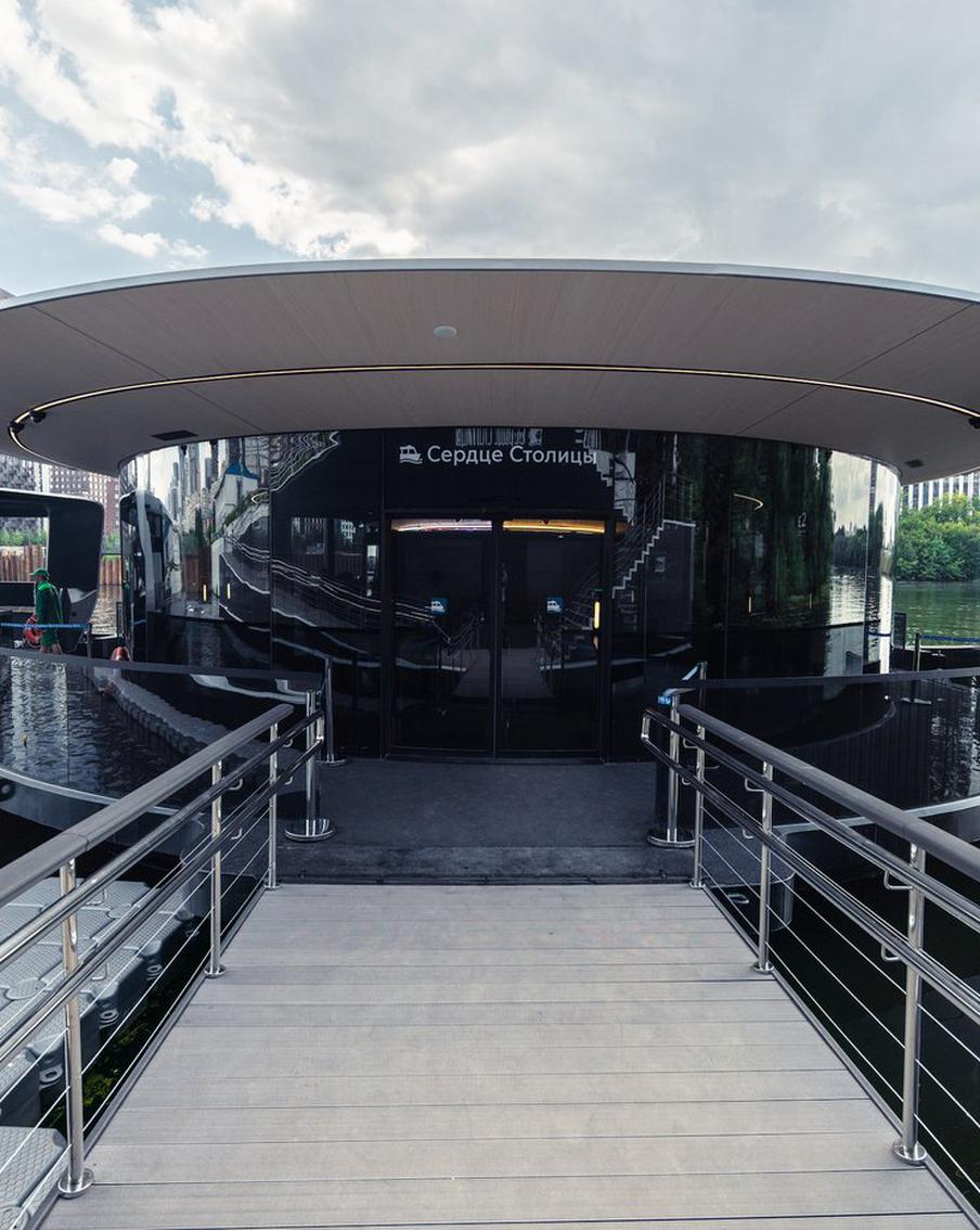 5 новых причалов электросудов отправили в Москву