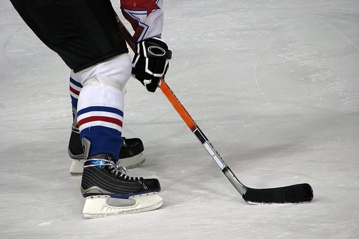 "Вашингтон" разгромно проиграл "Оттаве" в юбилейном матче Овечкина