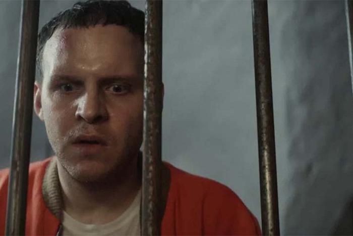 Данил Стеклов попал в сообщество анонимных алкоголиков