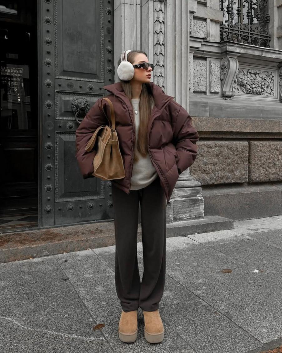 Тёмные насыщенные тона зимой особенно актуальны.