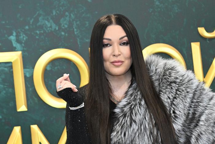 "Мама пыталась оградить меня от музыки": как живёт взрослый сын Ирины Дубцовой