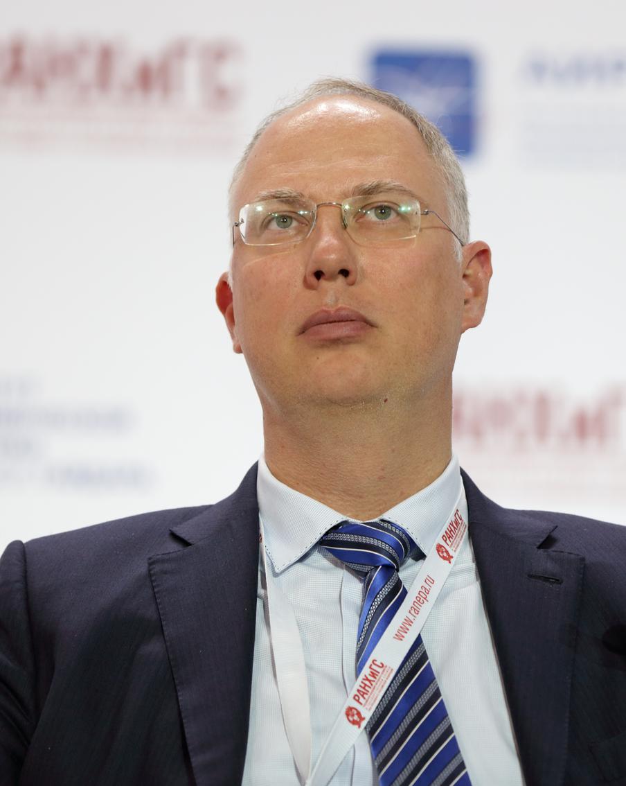 Глава РФПИ Дмитриев планирует подать в суд на The Washington Post. Кирилл Дмитриев, спецпредставитель Президента России по экономическому сотрудничеству с зарубежными странами и генеральный директор Российского фонда прямых инвестиций, планирует подать судебный иск против американской газеты The Washington Post