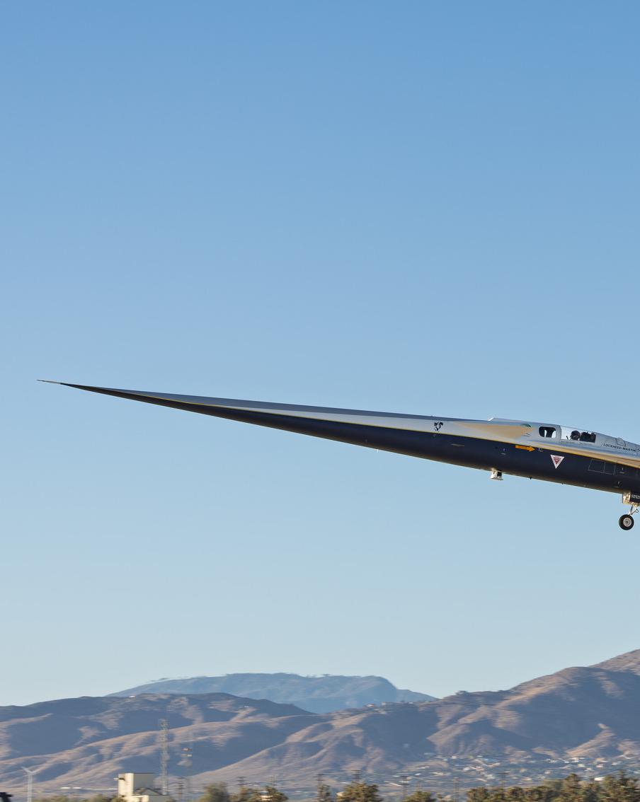 Lockheed Martin и НАСА успешно провели полёт сверхзвукового самолёта X-59. 28 октября компания Lockheed Martin совместно с NASA объявила об успешном проведении первого испытательного полёта экспериментального сверхзвукового самолёта X-59. Полёт, состоявшийся в Палмдейле, штат Калифорния, прошёл штатно. Самолёт продемонстрировал соответствие заявленным лётным характеристикам и аэродинамическим показателям