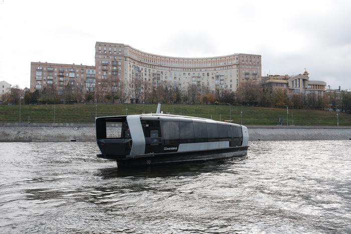 8 новых электросудов придут в Москве в следующем году