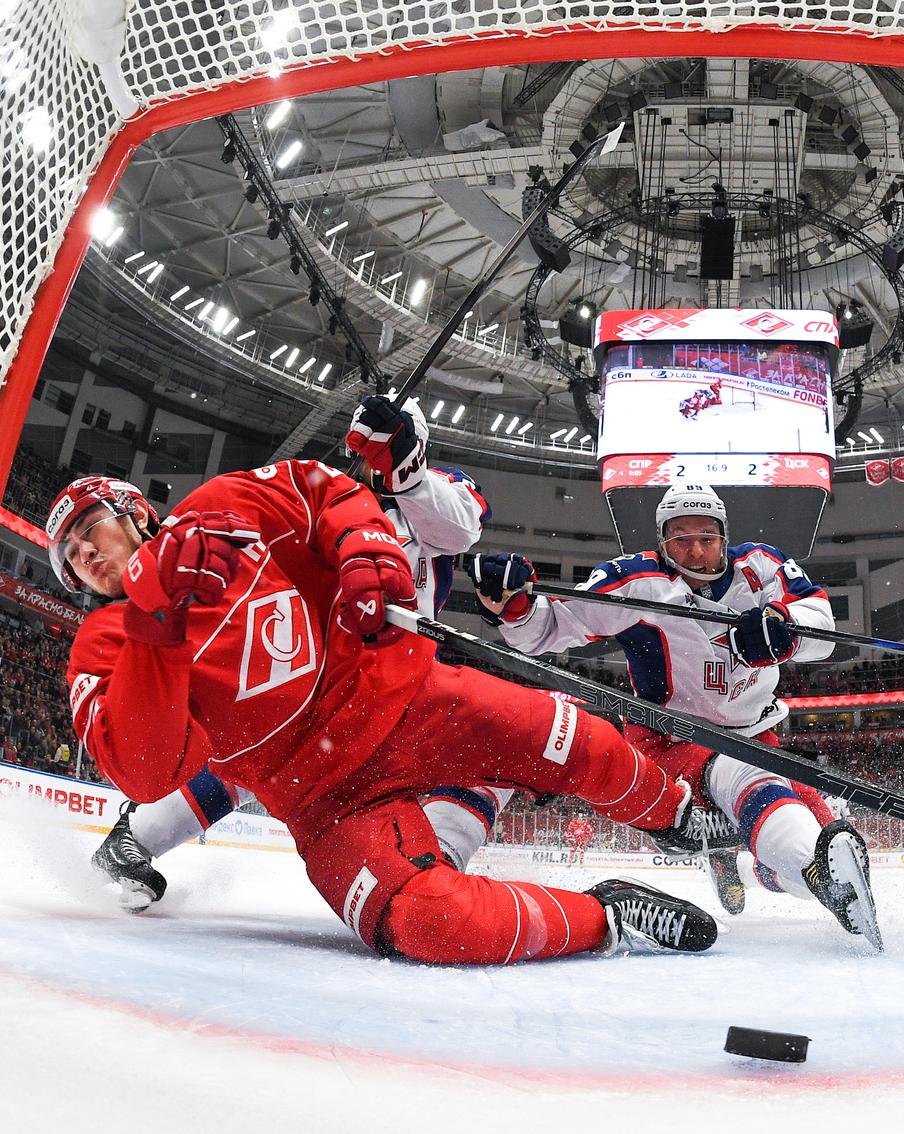 Московские хоккеисты устроили настоящие шоу