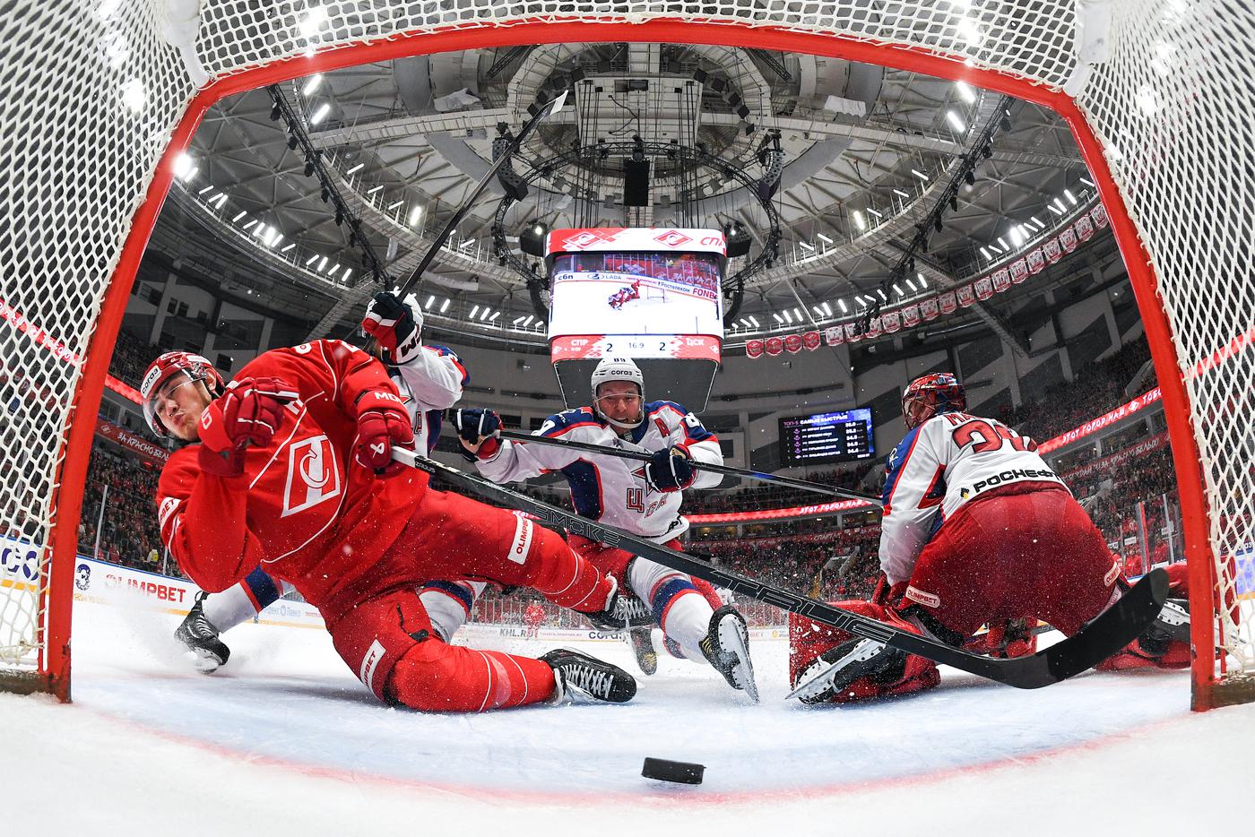 Бывший тренер ЦСКА призвал дать Игорю Дмитриеву время на построение команды