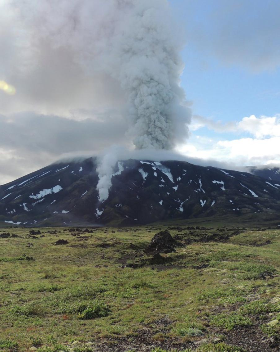 Учёные предупредили: на Камчатке возможны толчки силой до 10 баллов. Новые исследования сейсмологов показали: Петропавловск-Камчатский, Елизово и Вилючинск находятся в зоне риска мощнейших землетрясений, способных разрушить инфраструктуру и вызвать разжижение грунтов