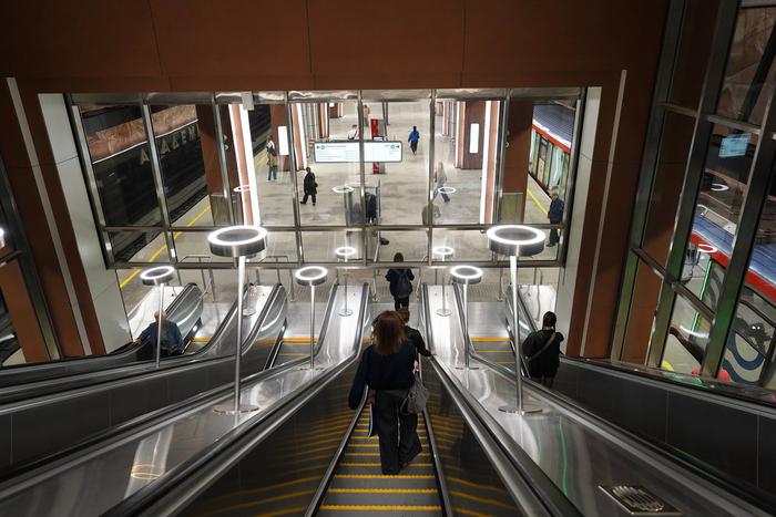 Более 140 эскалаторов отремонтировали в московском метро за три квартала 2025 года