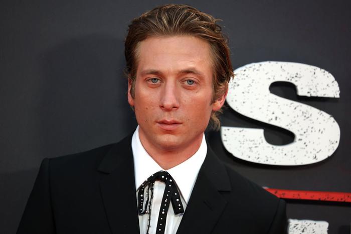 Джереми Аллен Уайт: "Брюс дал мне ключ к своей жизни"