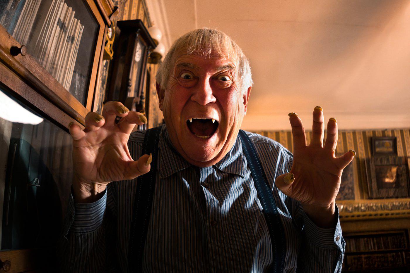 В третьем сезоне клыки придётся показать даже миролюбивому Деду Славе (Юрий Стоянов)