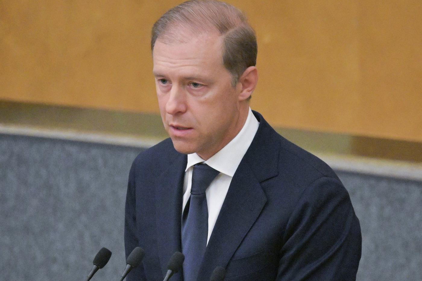 Мантуров: утильсбор не закрывает рынок от конкуренции