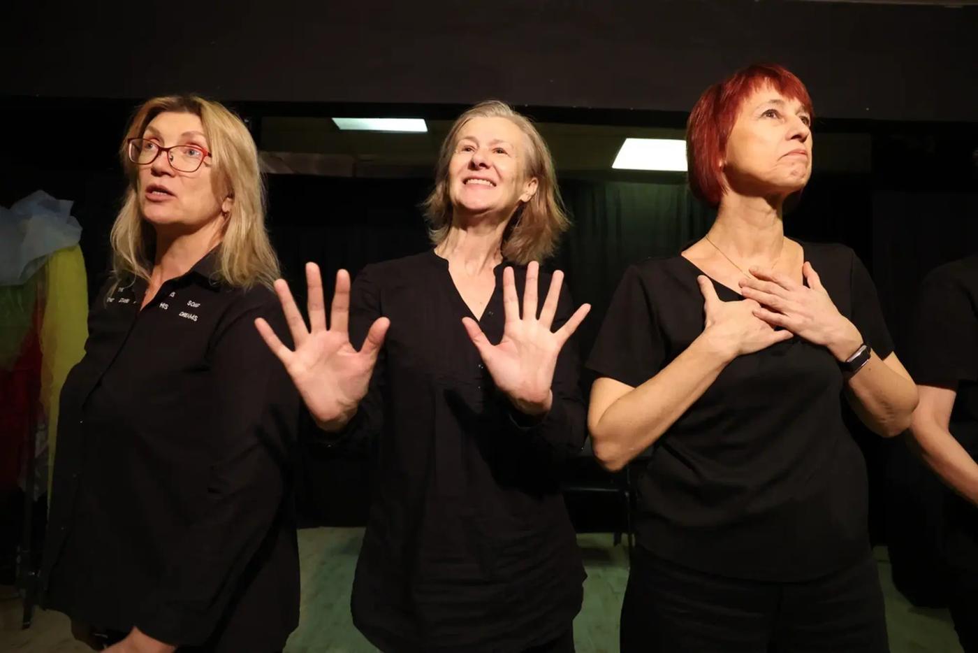 Сложно поверить, что на сцене непрофессиональные артисты