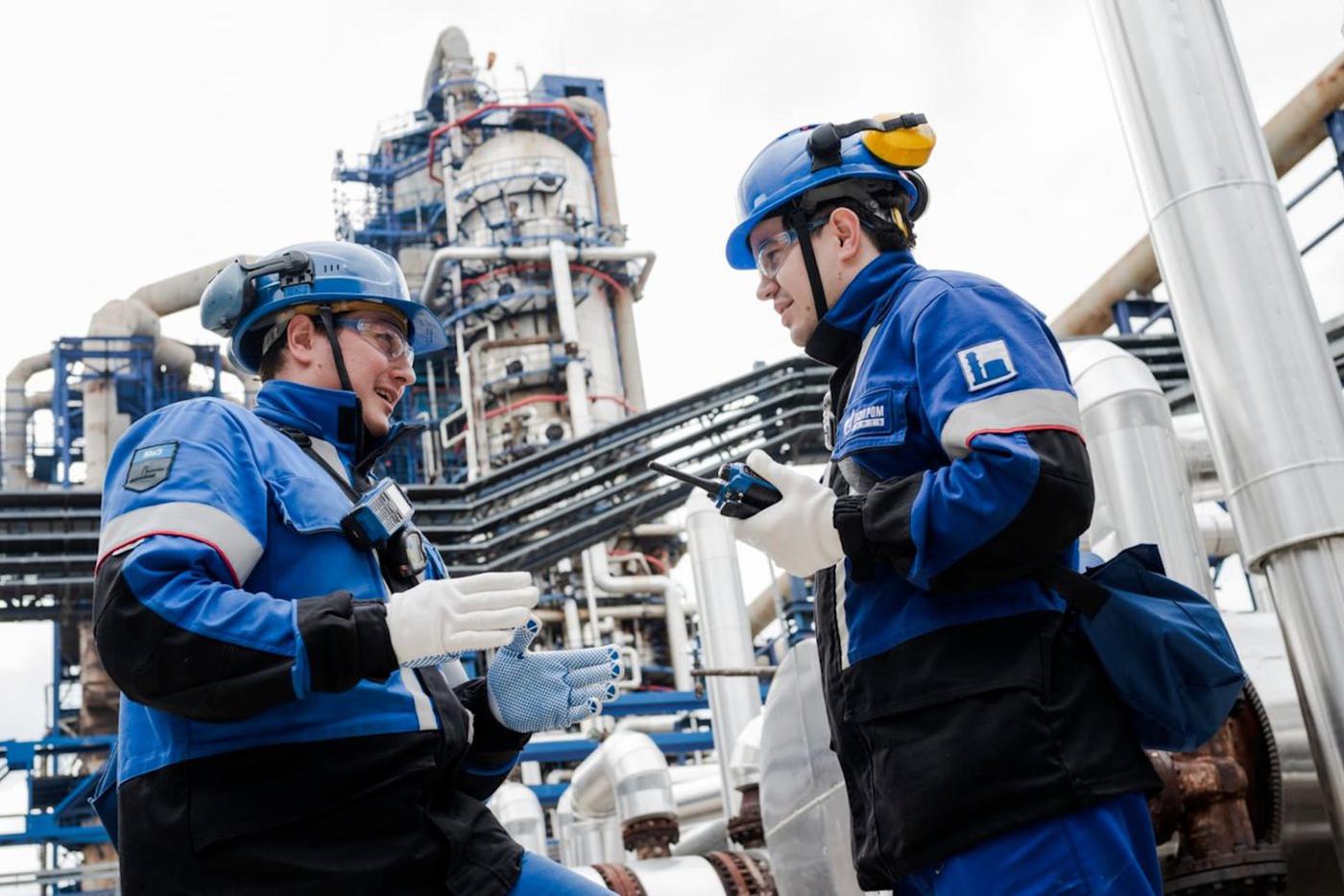 МНПЗ обучает студентов столичных колледжей