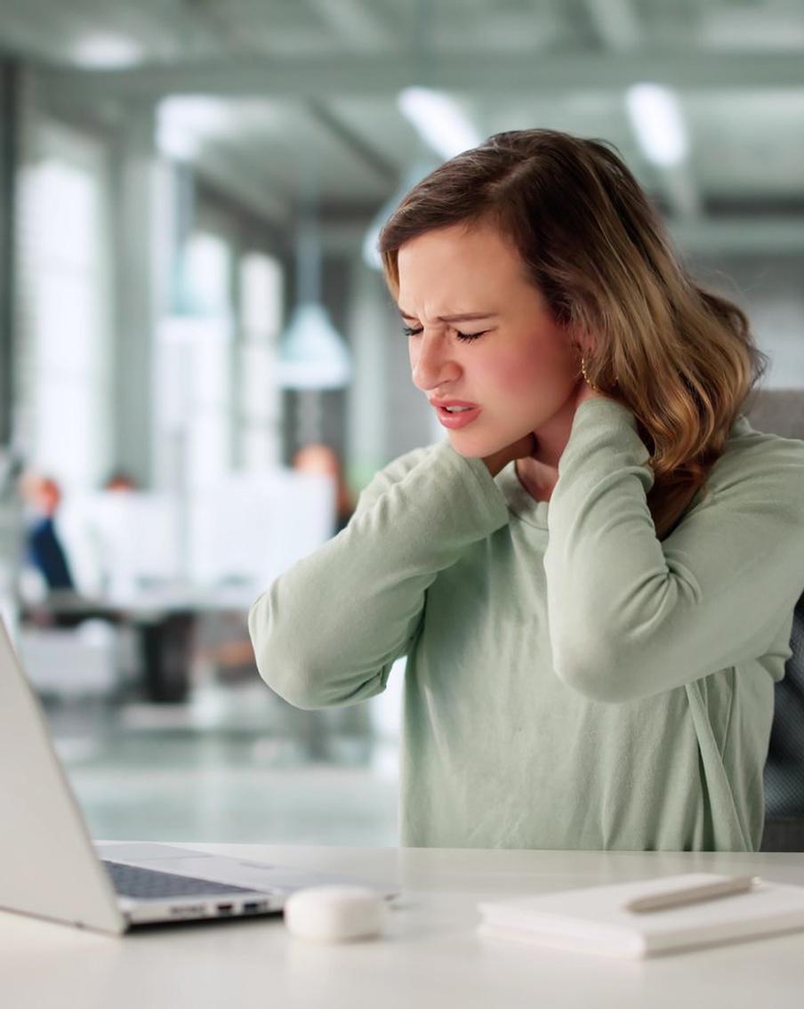 Офисная работа вызывает стресс и усталость – что с этим делать, если не отпускают на удалёнку