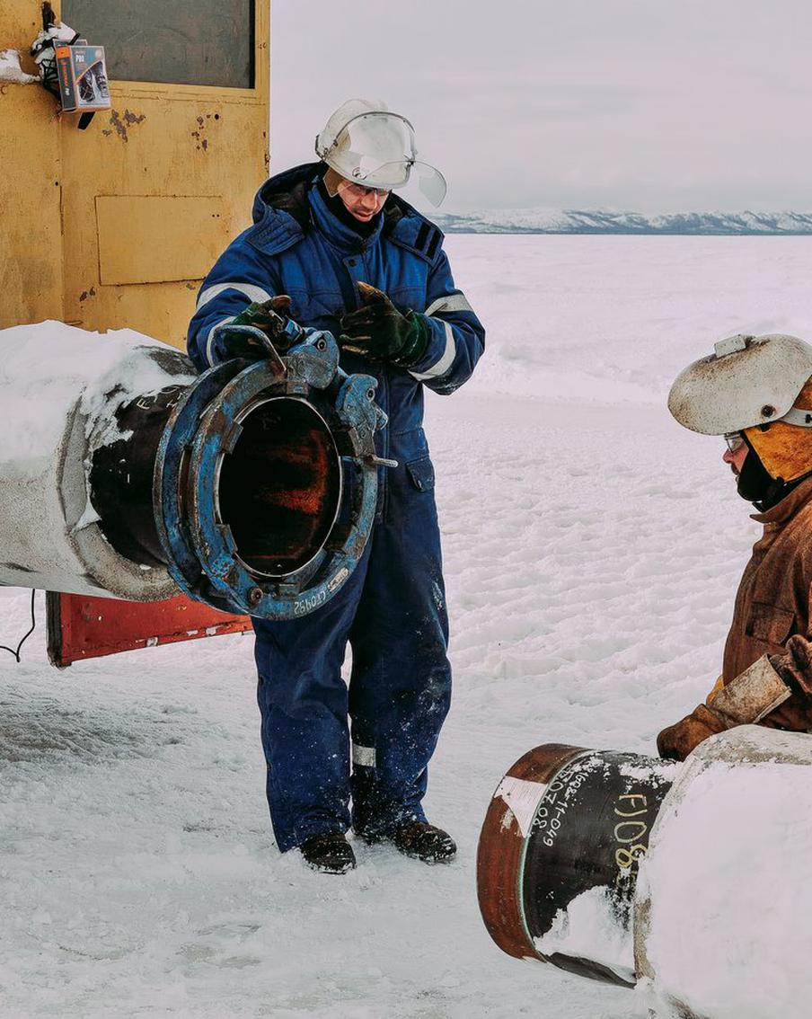 В России средняя зарплата превысила 150 тысяч рублей в 24 отраслях