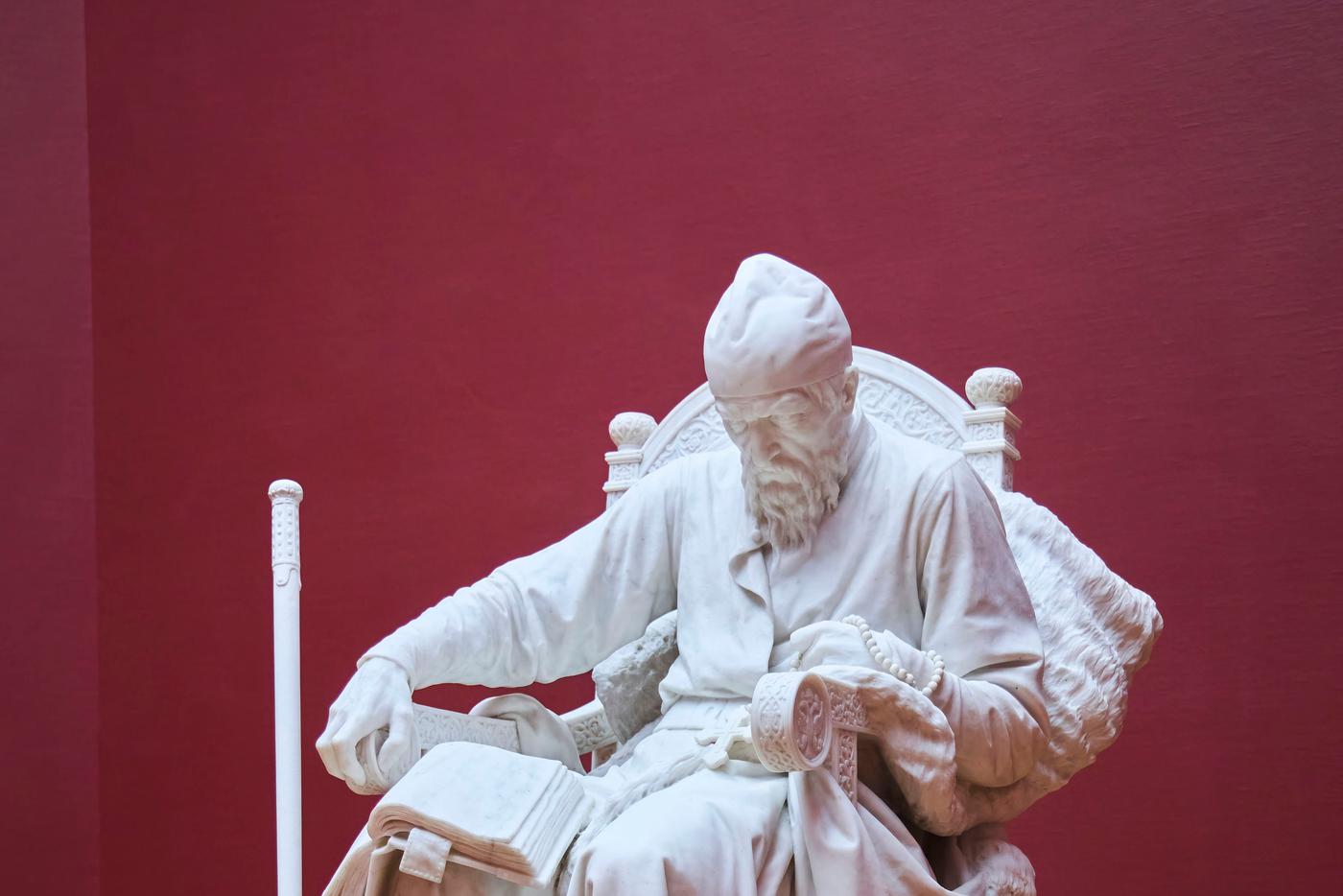 Памятник Ивану Грозному высотой 9 м установили в Вологде