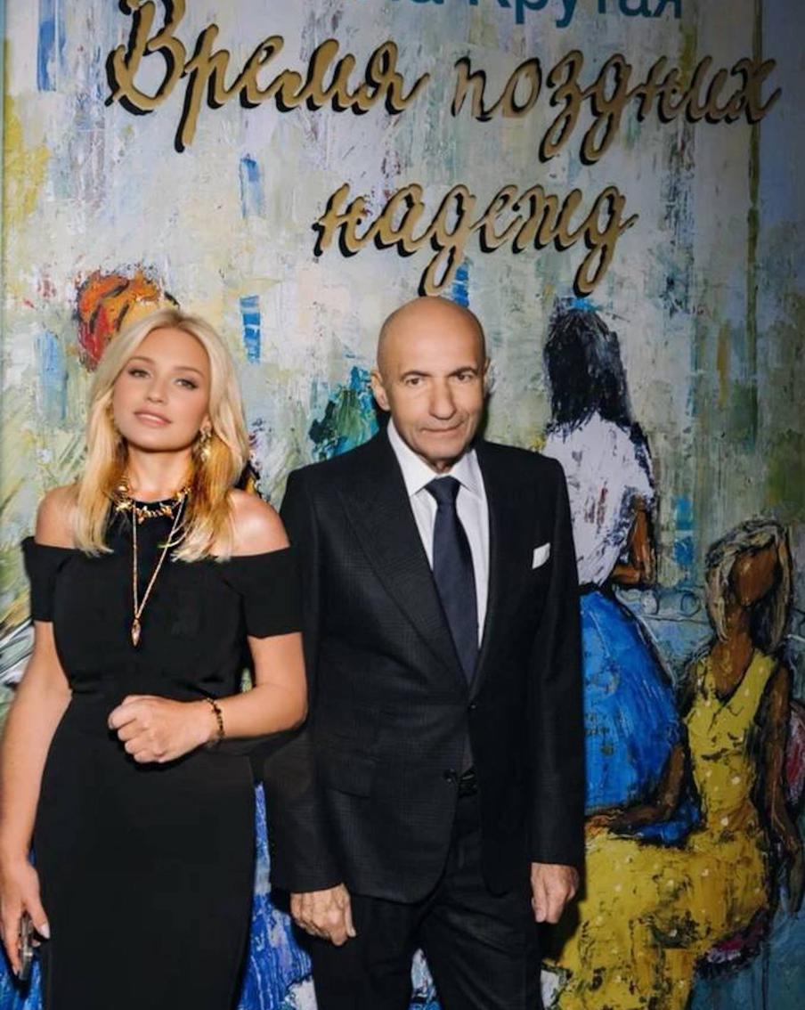 "В Америке пришлось многое пройти": Алла Крутая — об отношениях со своим братом Игорем Крутым и тяжёлом браке