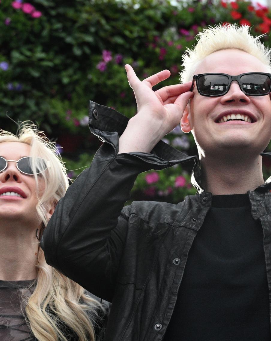 Свадьба SHAMAN и Мизулиной: сколько стоили костюмы и кто поздравил в ЗАГСе