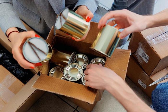 Как студенты московских колледжей помогают участникам СВО