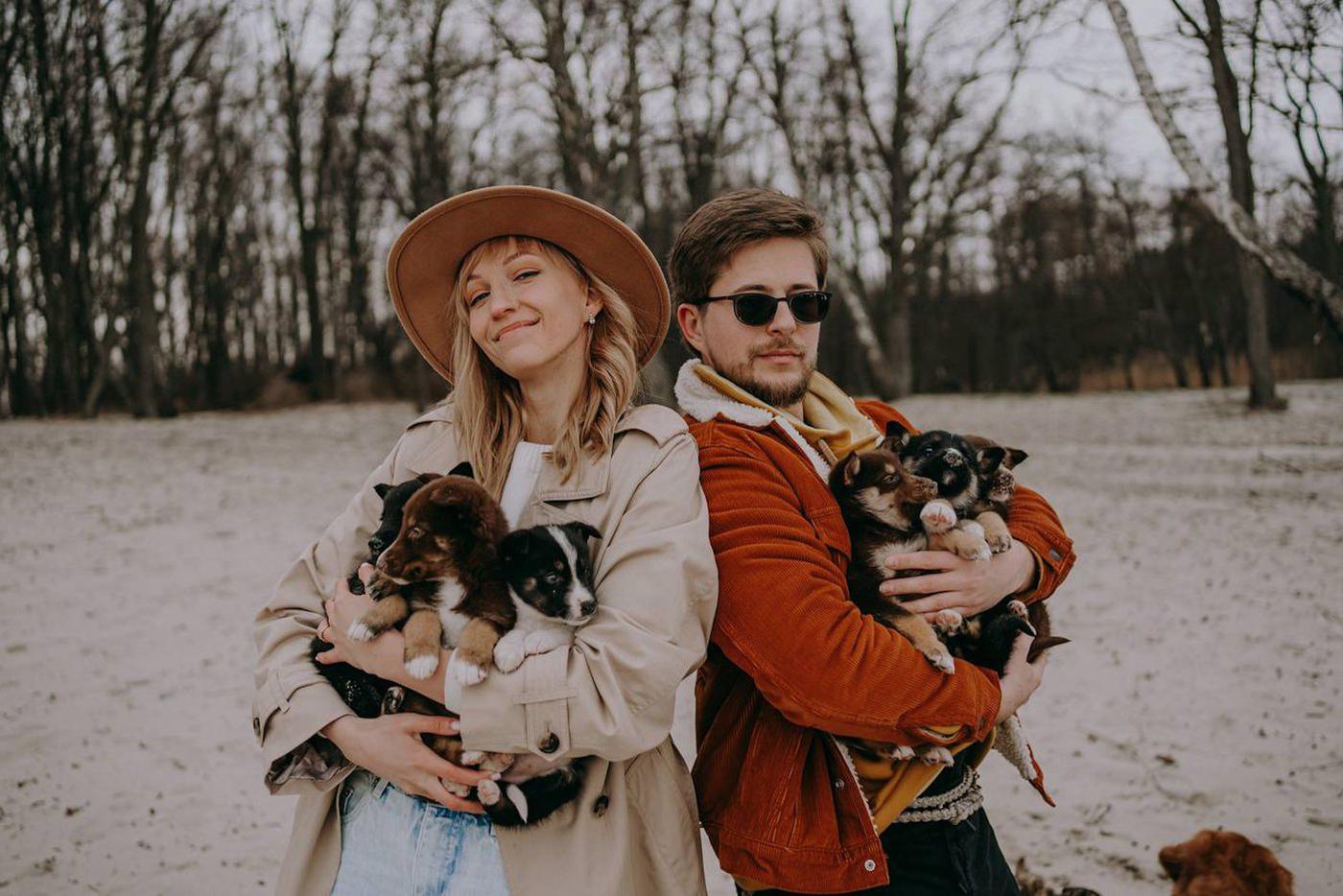 Юлия вместе с мужем и братьями-сёстрами совсем ещё маленькой Юми.