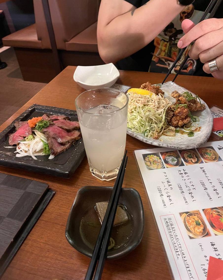 Еда со всего мира в Осаке.