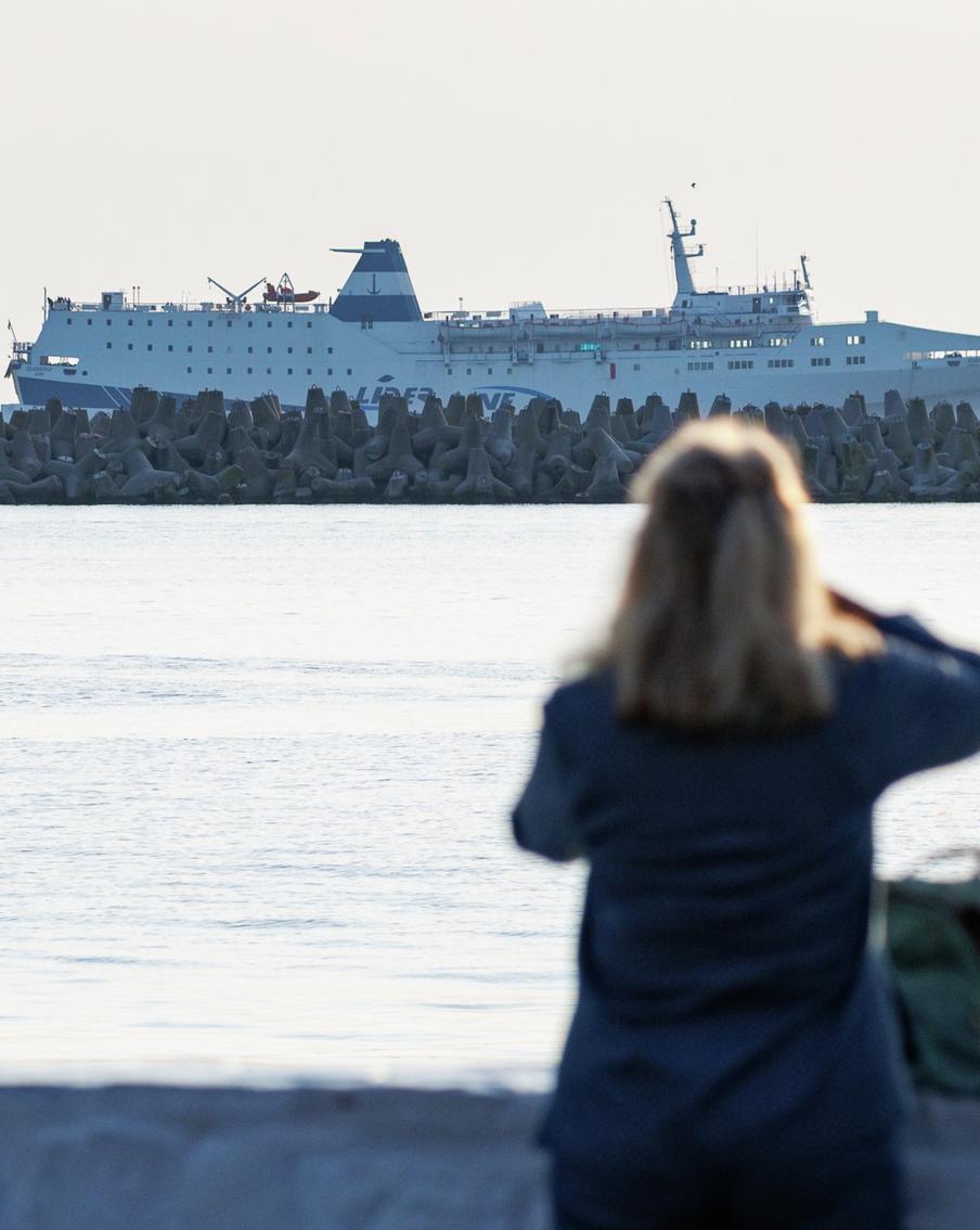 Пассажирский паром Seabridge, запущенный между Турцией и Россией, уже вторые сутки ожидает допуска в Сочи