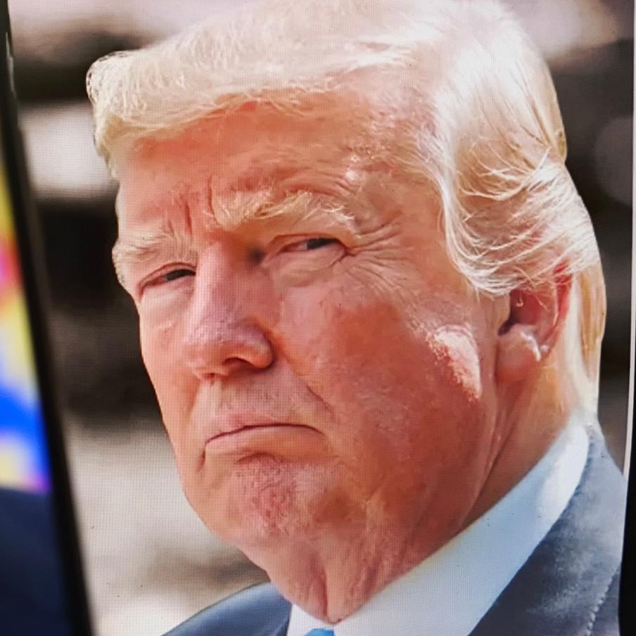 Дональд Трамп назвал причину отмены встречи с Владимиром Путиным в Будапеште. Американский президент рассказал о том, почему была отменена запланированная встреча с российским лидером Владимиром Путиным. Трамп подчеркнул, что не видел в ней смысла