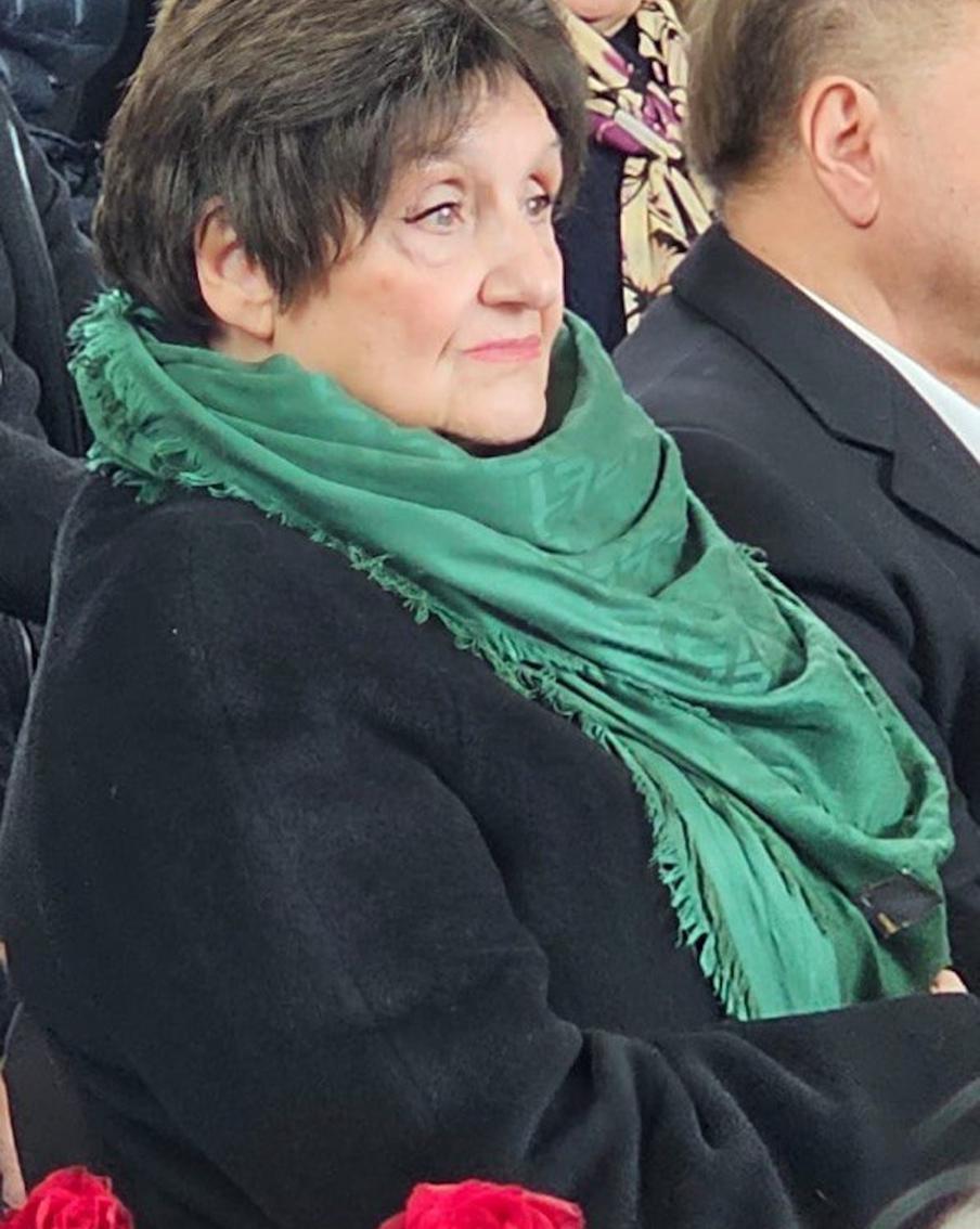 Знаменитости у гроба Юрия Николаева: Тамара Синявская.