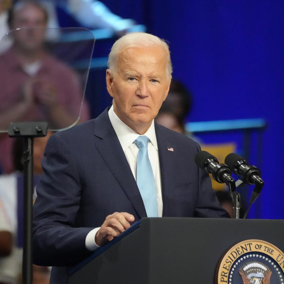 Экс-президент США Джо Байден раскритиковал политику республиканца Трампа. Бывший американский президент, которого сменила в предвыборной гонке Камала Харрис, назвал своего преемника Дональда Трампа "позором страны" из-за проводимой им внешней и внутренней политики