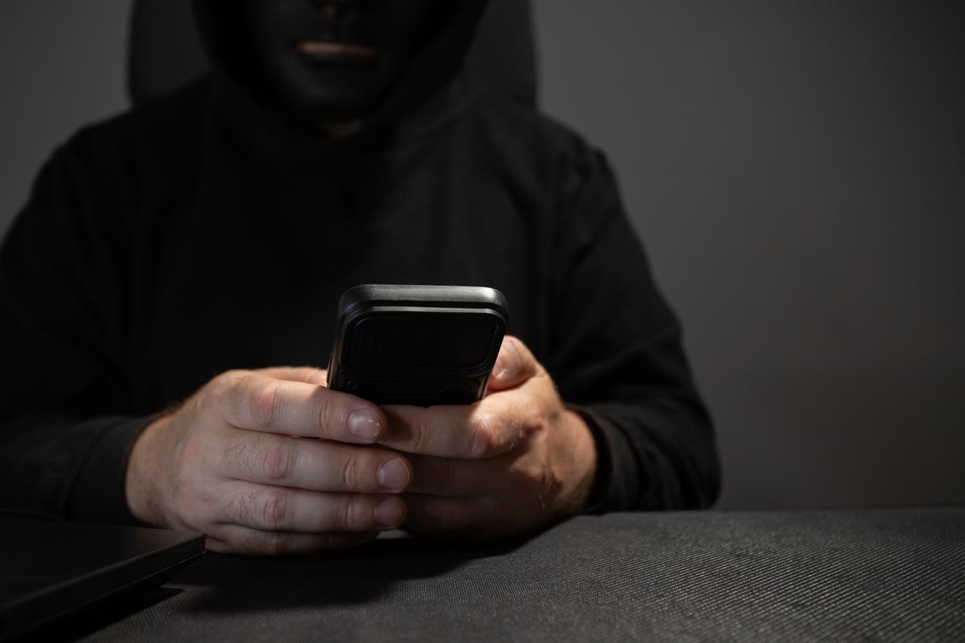 Россиян предупредили о мошеннических рассылках в "Чёрную пятницу"