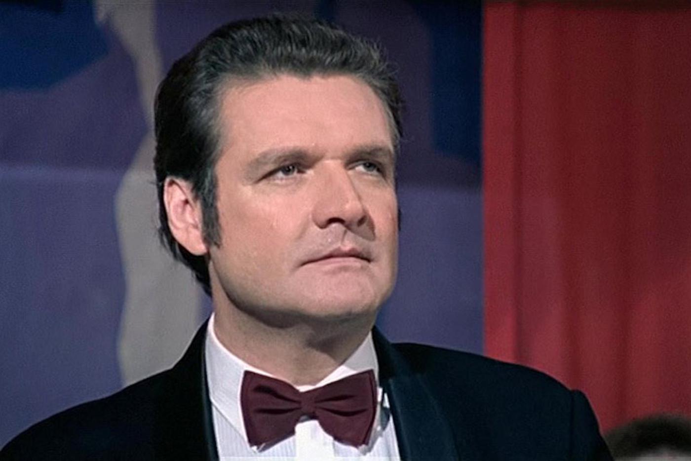 Симонов в роли певца Глинского полюбился многим зрителям.