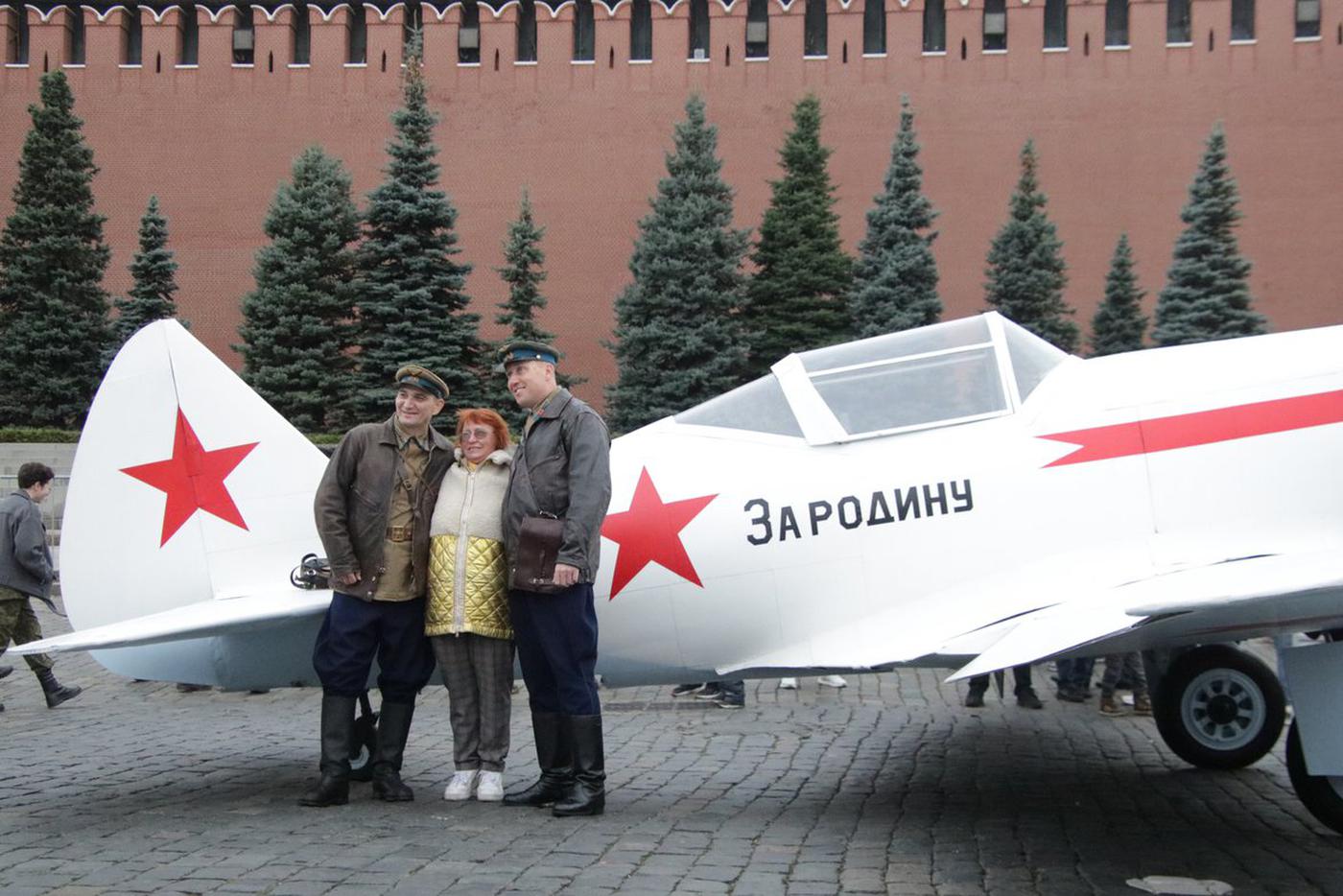 На выставке была техника и другие артефакты