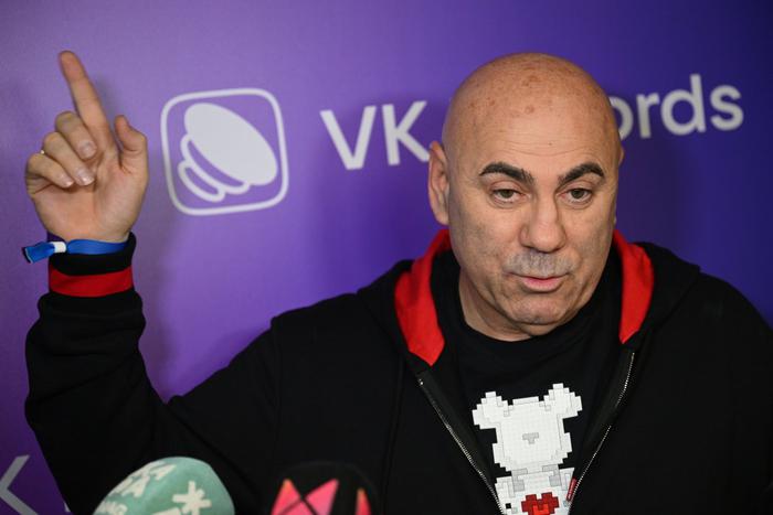 "Многие от меня отписались": Иосиф Пригожин – об отъезде Пугачёвой и клубке змей в шоу-бизнесе