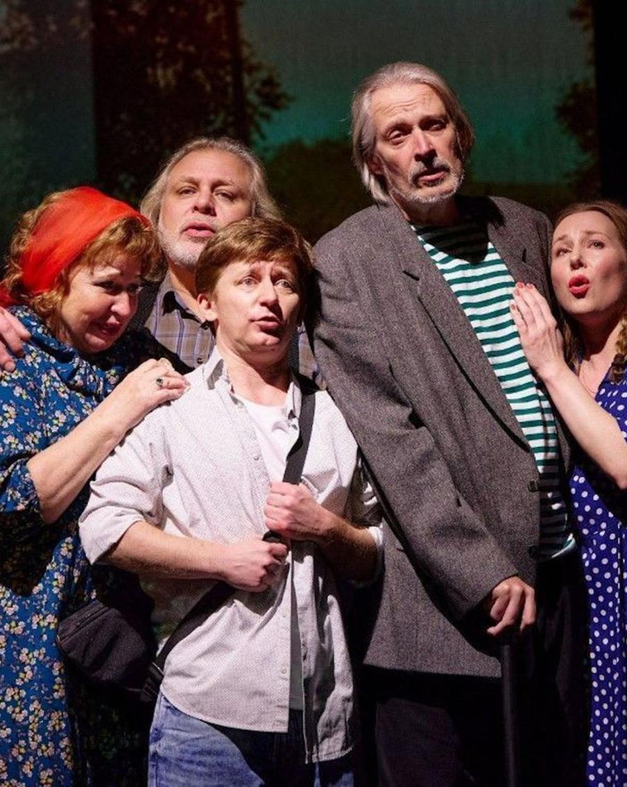 Почему Чехов не пустил трёх сестёр в столицу? В Театре на Малой Ордынке премьера — спектакль "В Москву!"