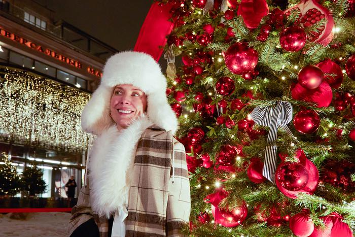 ВЦИОМ: 9 из 10 туристов в Москве зимой посещают новогодние площадки