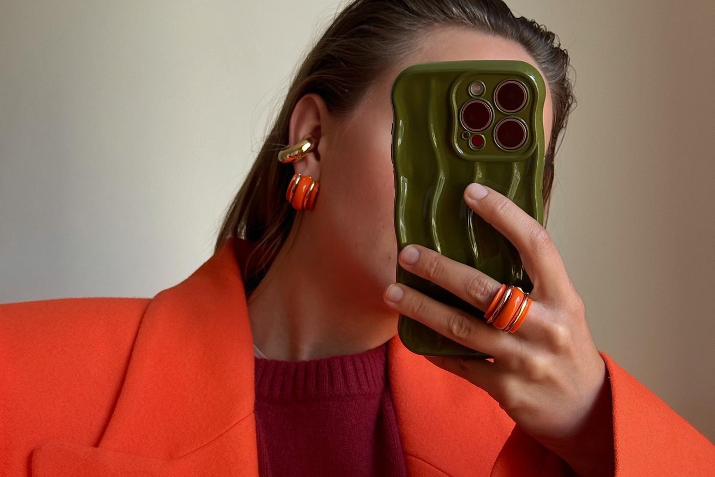 Тренд на оранжевый: энергия цвета и новый символ оптимизма