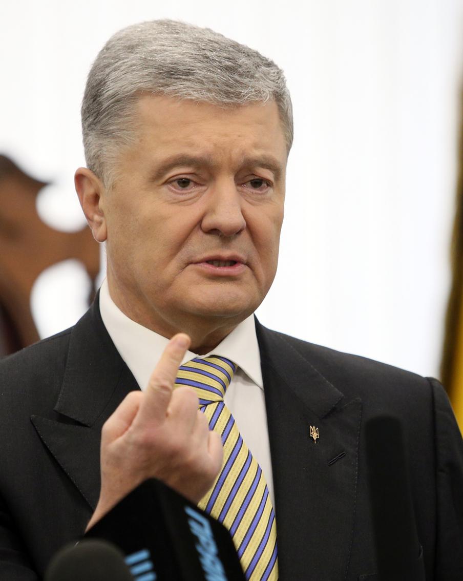 На Украине разгорается кризис: партия Порошенко требует отставки кабмина