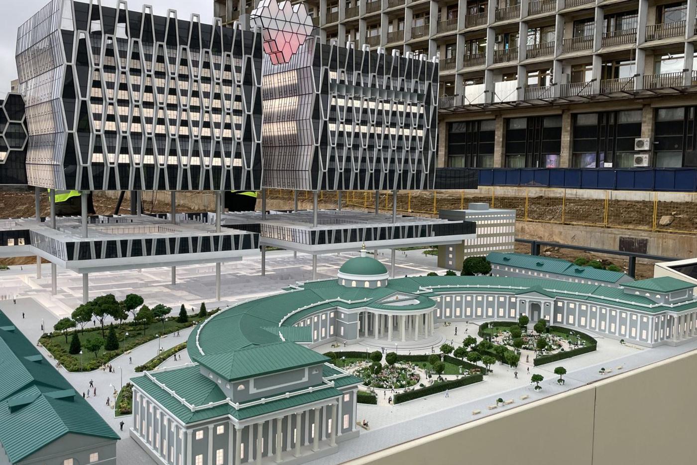 Собянин: Началось строительство нового комплекса НИИ имени Склифосовского