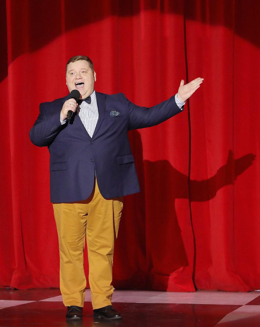 "Деньги влияют на свободу, а на счастье – нет": актёр рассказал о работе в Москве и почему не готов переехать в столицу